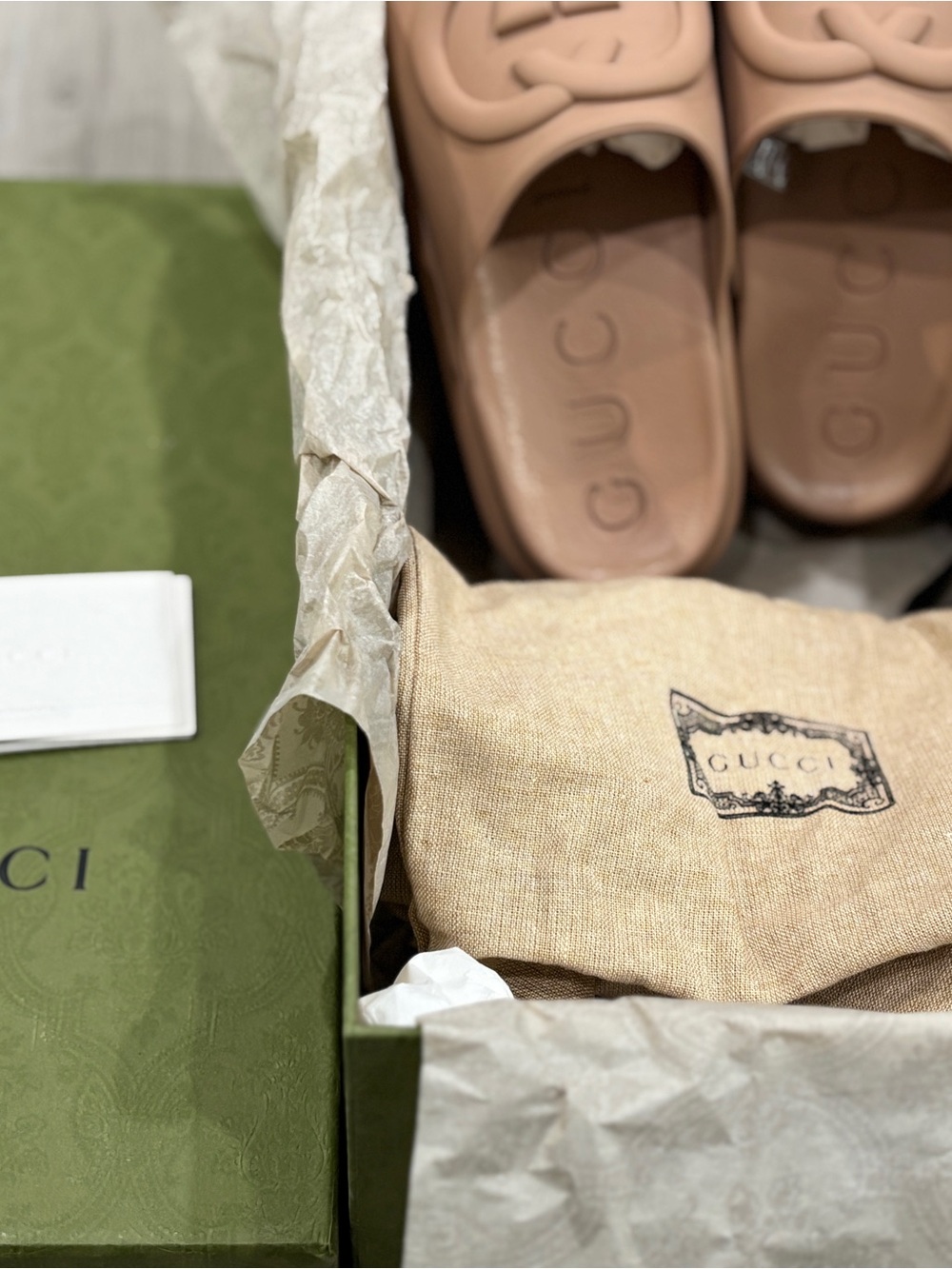 Gucci Logo Slide Sandals - Picture 6 of 8